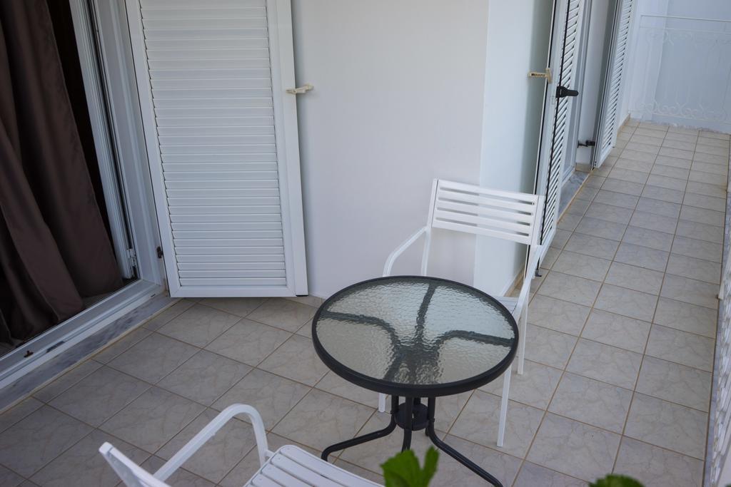 Act Art Skiathos Exterior photo